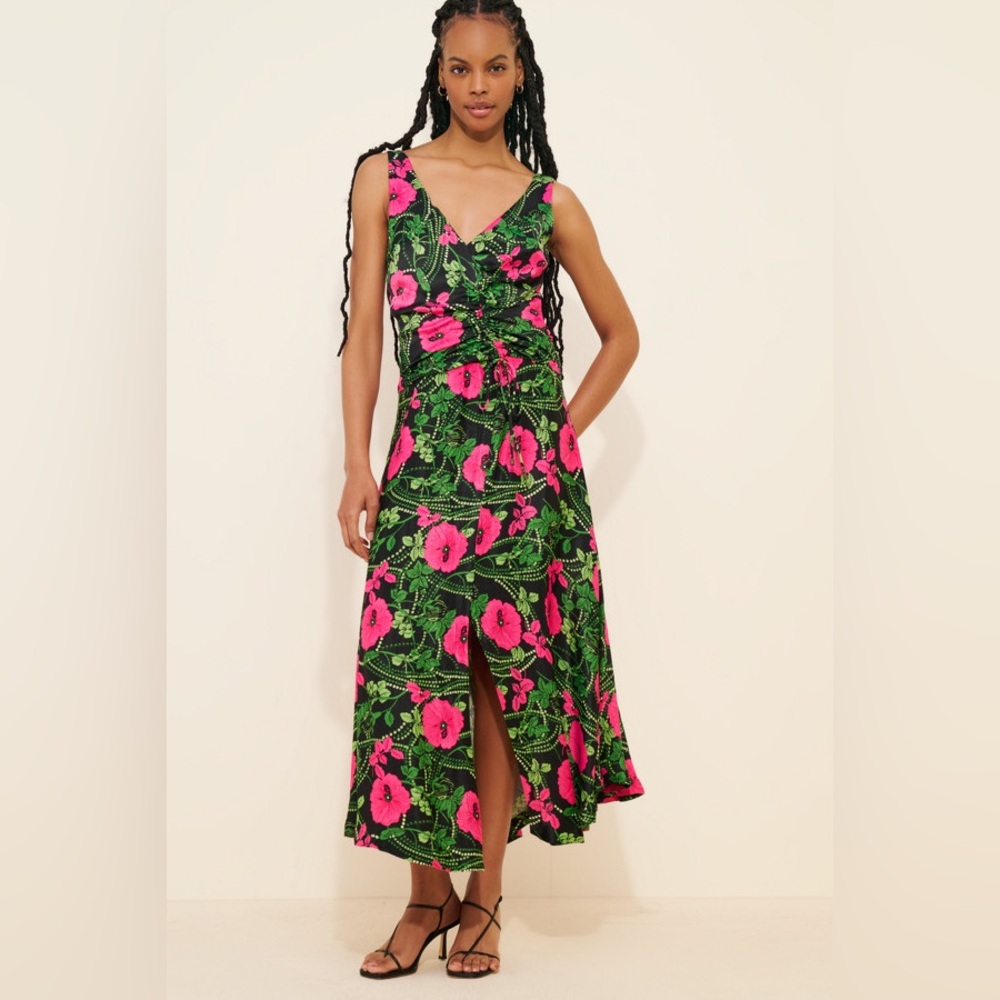 Ruched Midi Dress
Maeve by Anthropologie